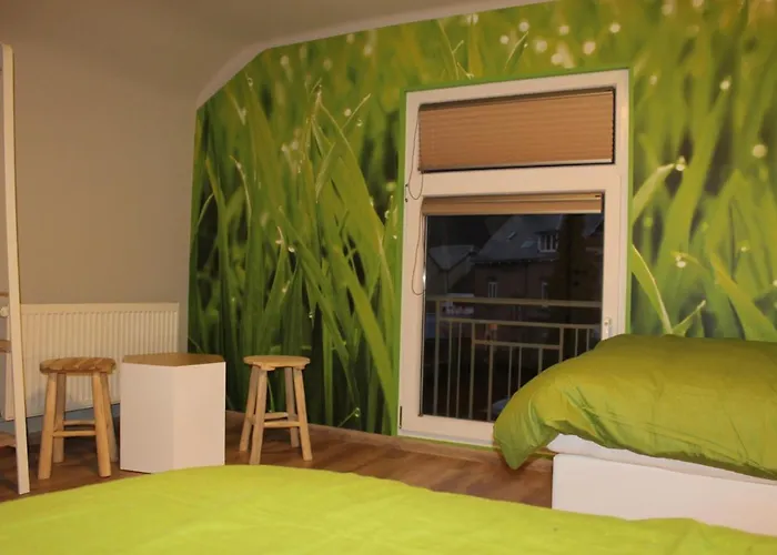 Label Semois Rural Bain Nordique Parking Prive בוילון