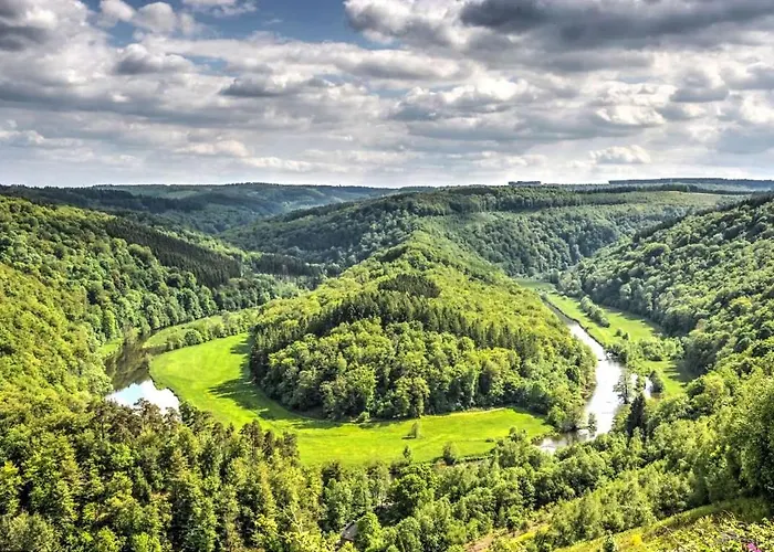 Label Semois Rural Bain Nordique Parking Prive בית נופש